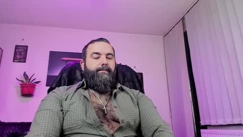 misterlov3r online show from December 11, 11:32 pm