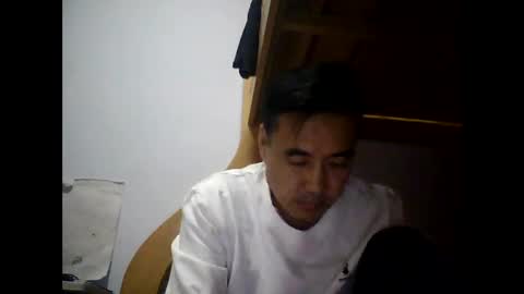 mistliu online show from December 19, 1:39 pm