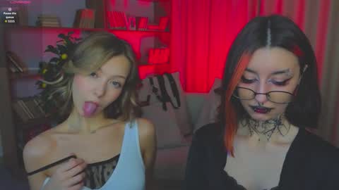 Marcelline online show from March 19, 10:21 am