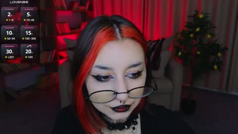 Marcelline online show from May 28, 2:09 am