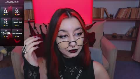 Marcelline online show from November 19, 10:14 am