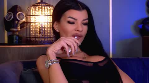 Elenia online show from November 27, 10:56 am