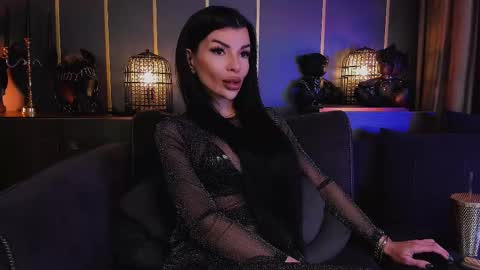 Snapshot of mistresselenia chatting on March 11, 2:07 pm Elenia online show from March 11, 2:07 pm