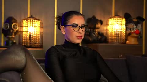 Mistress Kelly online show from April 2, 8:38 pm