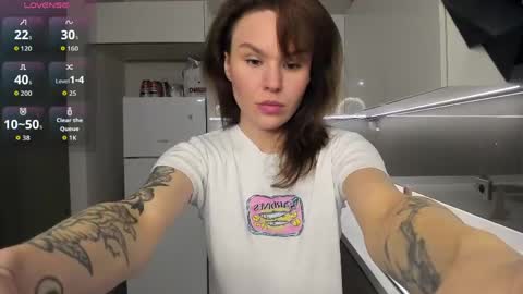 misty_myers online show from June 5, 9:31 pm
