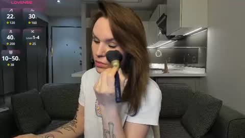 misty_myers online show from June 19, 8:37 pm