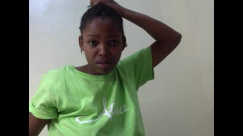 misty_shee online show from March 25, 9:16 am