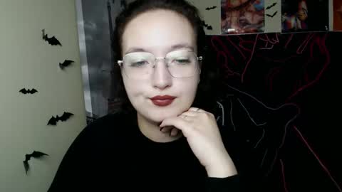 Aria online show from November 6, 7:44 am