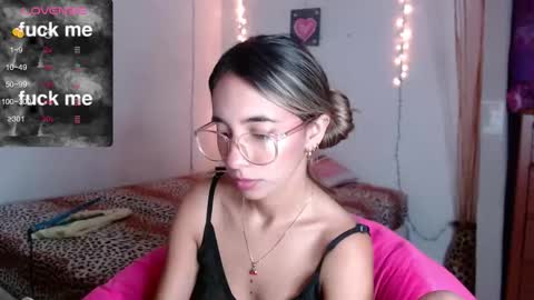 mitchwilson1 online show from October 26, 12:11 am