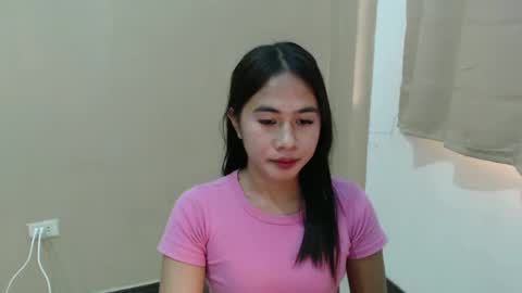 Snapshot of mitsuri_yuki chatting on March 2, 6:48 am Mitsu online show from March 2, 6:48 am