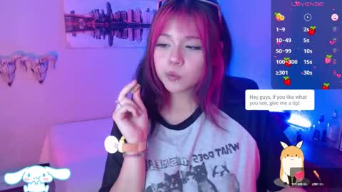 mixie_cute online show from January 10, 10:15 pm