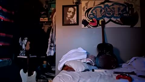 Daddy720 online show from April 1, 11:23 pm