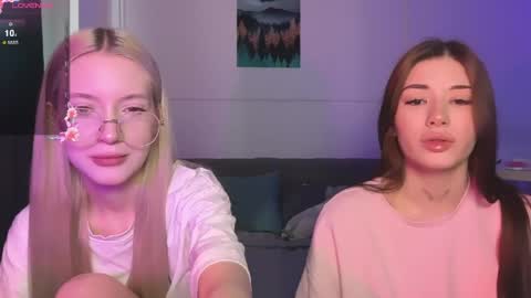 alice and ray online show from March 28, 1:34 pm