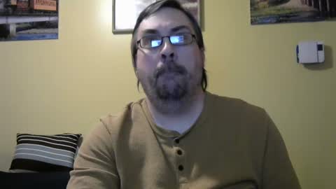 Snapshot of mmr45 chatting on March 8, 4:56 am mmr45 online show from March 8, 4:56 am