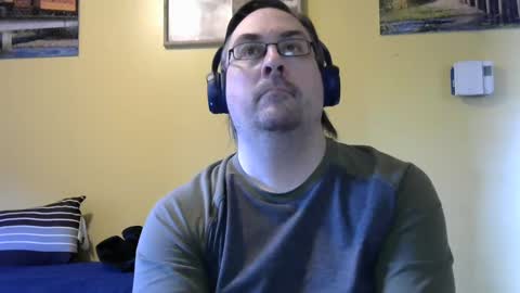 Snapshot of mmr45 chatting on February 28, 9:33 pm mmr45 online show from February 28, 9:33 pm