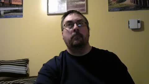 Snapshot of mmr45 chatting on October 26, 4:24 am mmr45 online show from October 26, 4:24 am