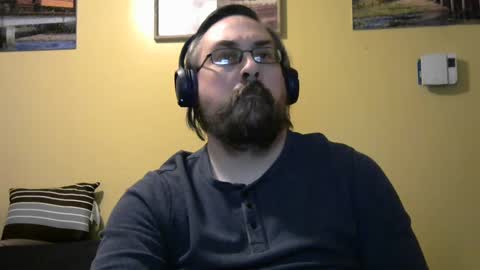 Snapshot of mmr45 chatting on February 18, 4:48 am mmr45 online show from February 18, 4:48 am