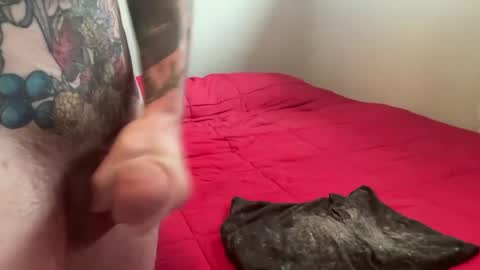 MNTuiLa online show from March 31, 1:44 pm