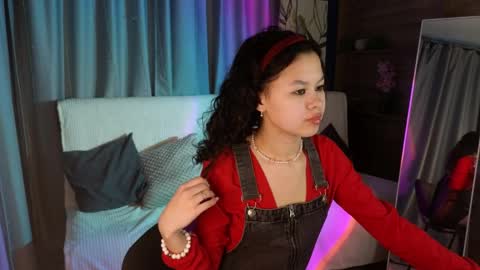 moco_choco online show from April 5, 1:24 am