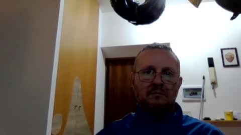 modesto1969 online show from October 29, 11:27 pm