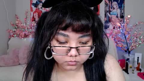 Molly online show from March 21, 6:41 am