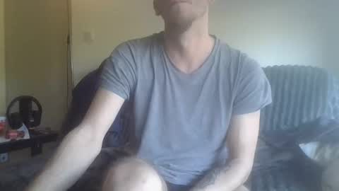 mohican69hot online show from April 4, 8:10 am