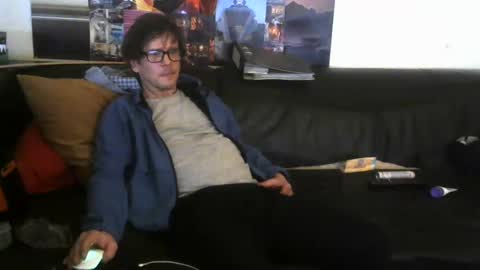 Snapshot of mojoflow39 chatting on January 24, 10:11 am Fr online show from January 24, 10:11 am