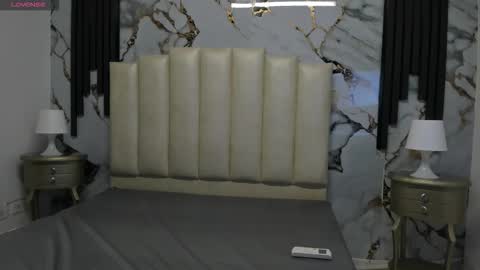 Hey Guys  Im Mollie online show from February 7, 12:19 pm