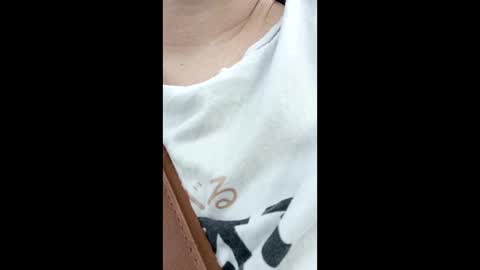 Hey Guys  Im Mollie online show from April 13, 12:20 pm