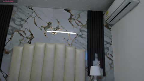 Hey Guys  Im Mollie online show from April 4, 12:12 pm