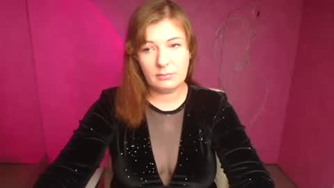 Molly online show from September 17, 11:35 am