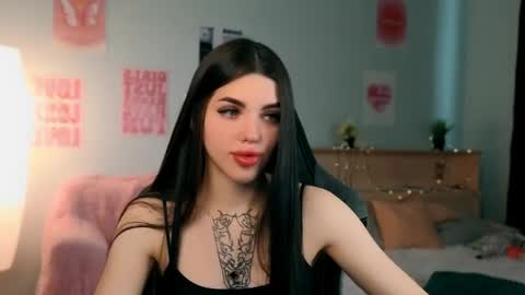 Molly online show from May 15, 4:32 am