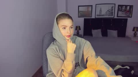 Taisha online show from December 28, 7:01 pm