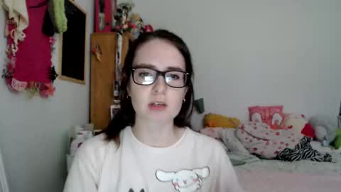 mollymeadows online show from April 11, 11:09 pm