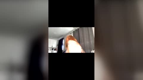 Mollystarrr online show from March 9, 12:26 am