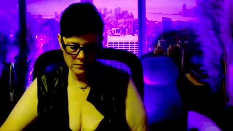 MollySun Nina Randmann online show from June 8, 3:02 pm
