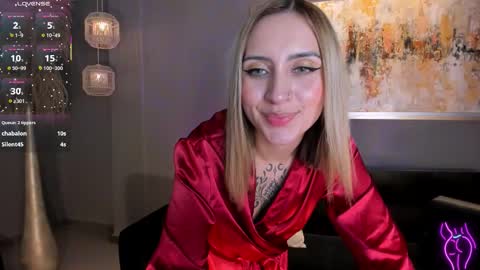 Molly Sunders online show from March 12, 5:44 am