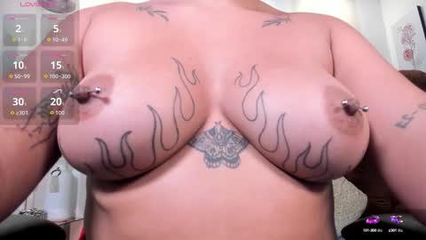 Momo  online show from September 21, 12:31 pm