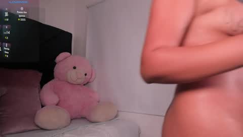 Momo  online show from March 9, 4:06 am