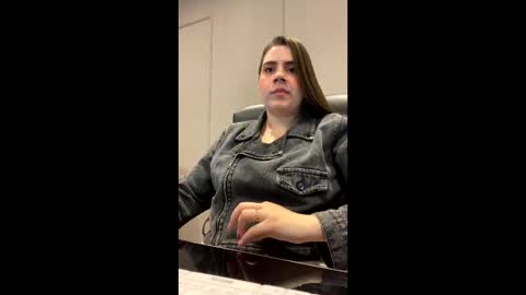 Snapshot of mona28__ chatting on October 30, 12:17 pm Mona online show from October 30, 12:17 pm