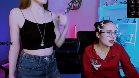 Mona  online show from March 24, 8:48 pm