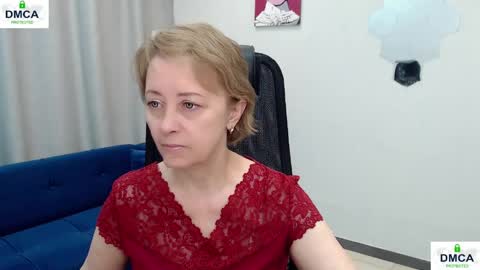 Mona online show from June 5, 1:27 pm