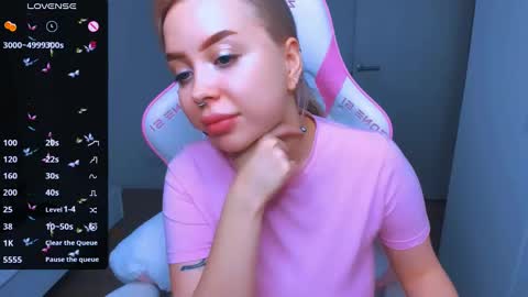   online show from December 28, 7:54 pm