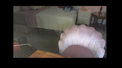 Mona online show from November 10, 3:15 pm