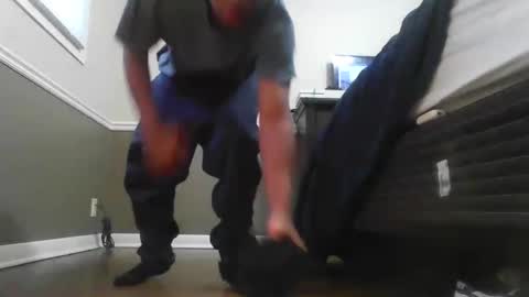 moneyboysaveg548 online show from December 18, 8:04 pm