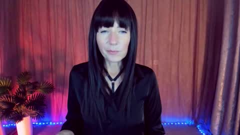 Monica online show from October 17, 1:04 pm