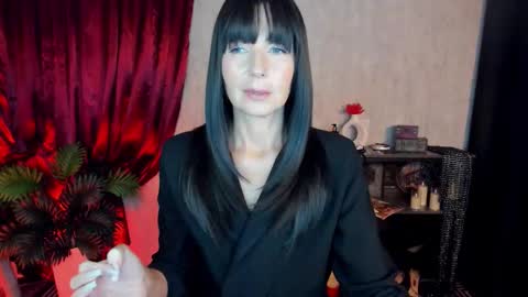 Monica online show from September 19, 11:25 am