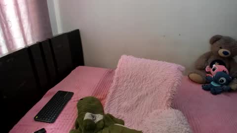 monicaharrison online show from November 1, 6:29 pm