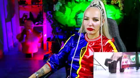 Monika online show from October 26, 3:44 pm