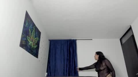 monicawalker2 online show from September 13, 3:20 am